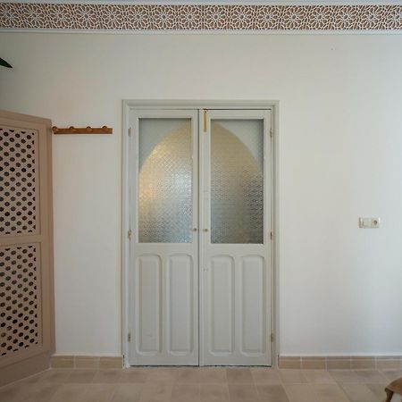 Dar Badr Apartment Tangier Bagian luar foto