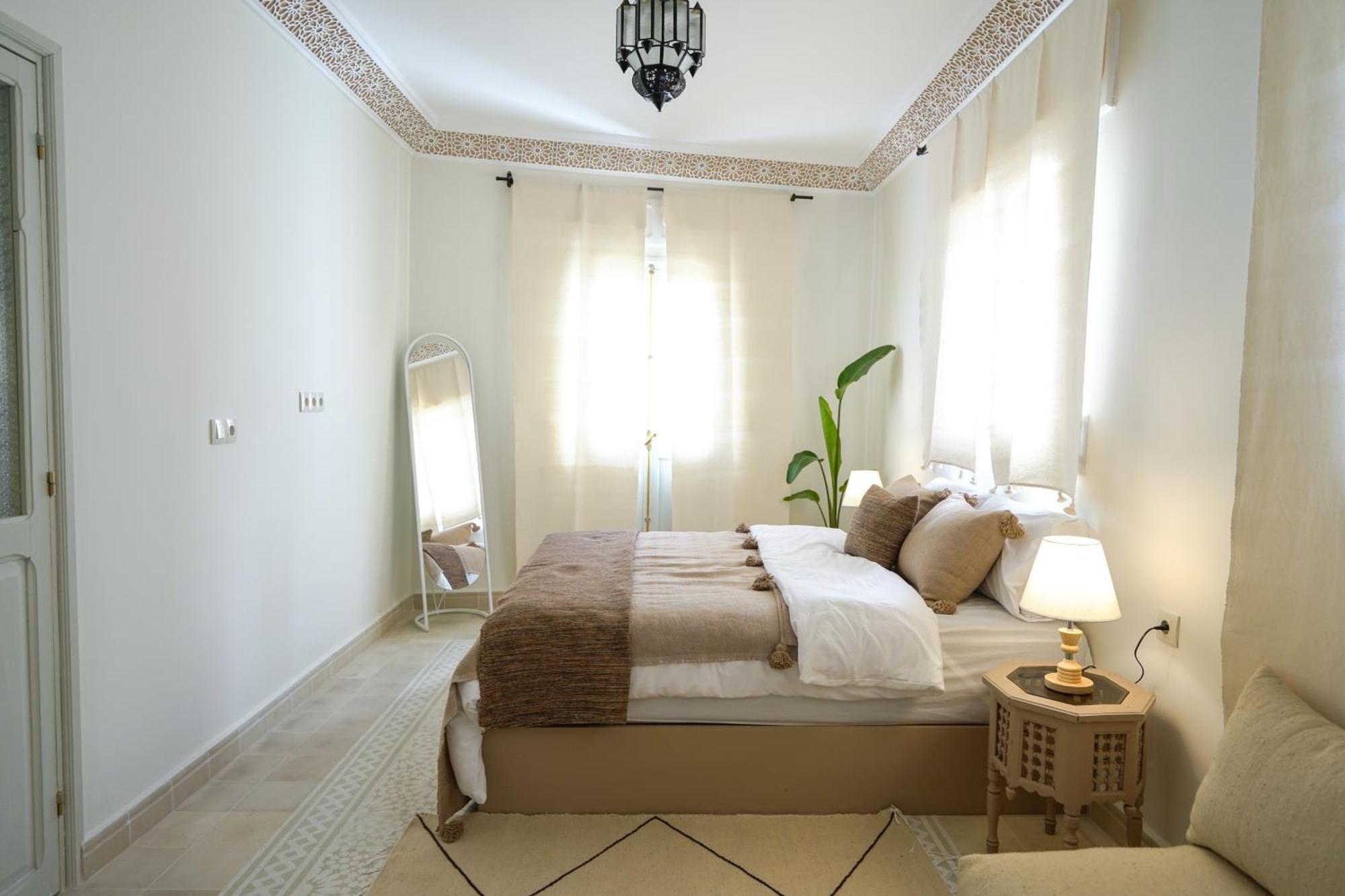 Dar Badr Apartment Tangier Bagian luar foto