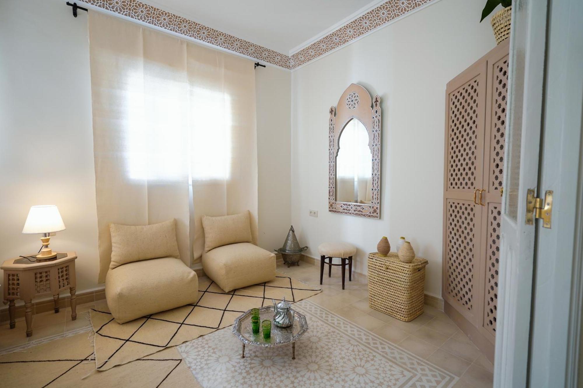Dar Badr Apartment Tangier Bagian luar foto