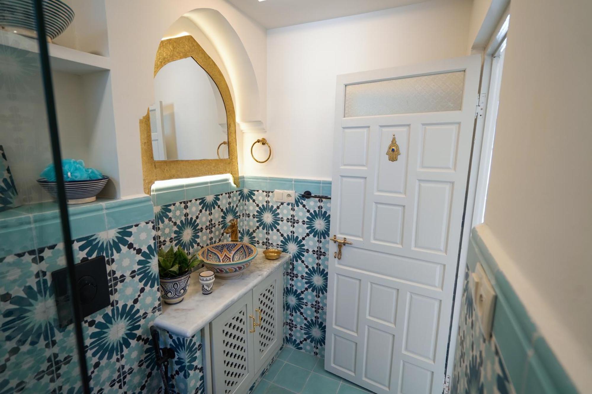 Dar Badr Apartment Tangier Bagian luar foto