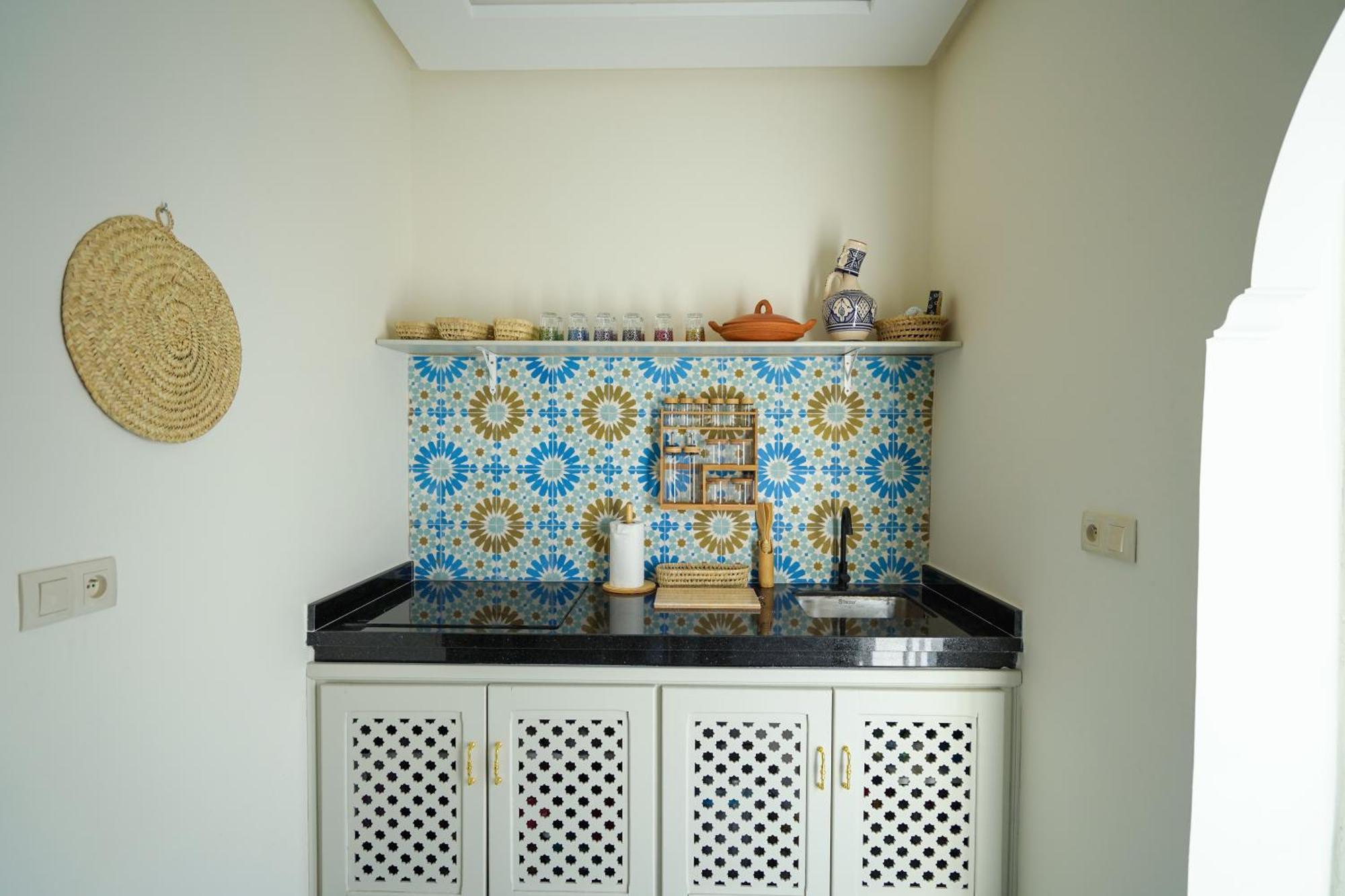 Dar Badr Apartment Tangier Bagian luar foto